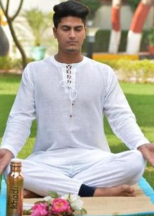 Men's Yoga Attire